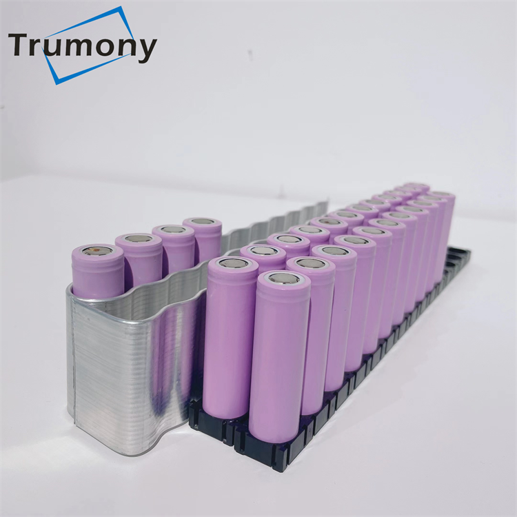 Hybrid Electric Vehicle Cylindrical Battery Pack Aluminum Microchannel Cooling Channel System