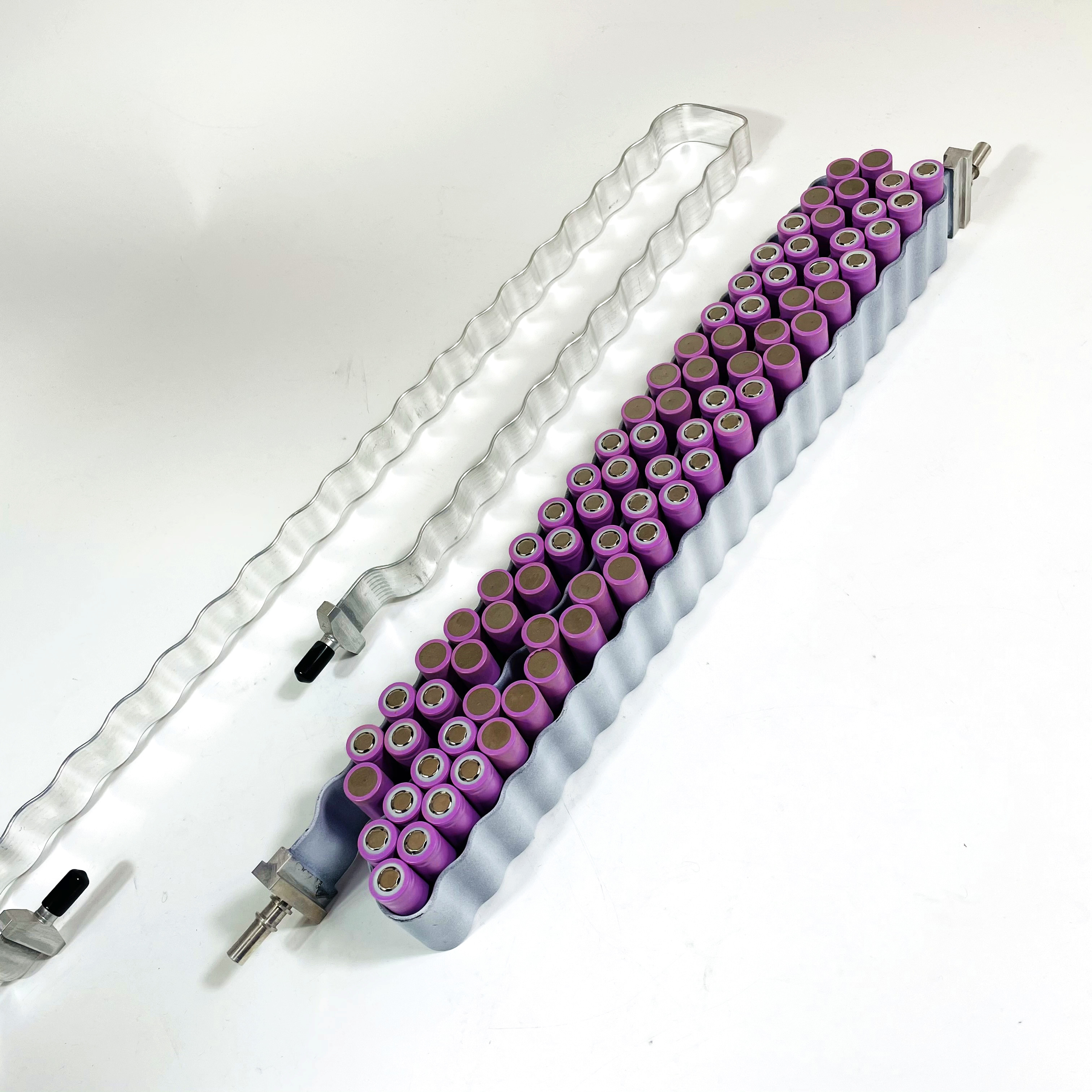 lead acid batteries Cylindrical cells engineering vehicle board liquid flow cooler cooling aluminum water cooling plate
