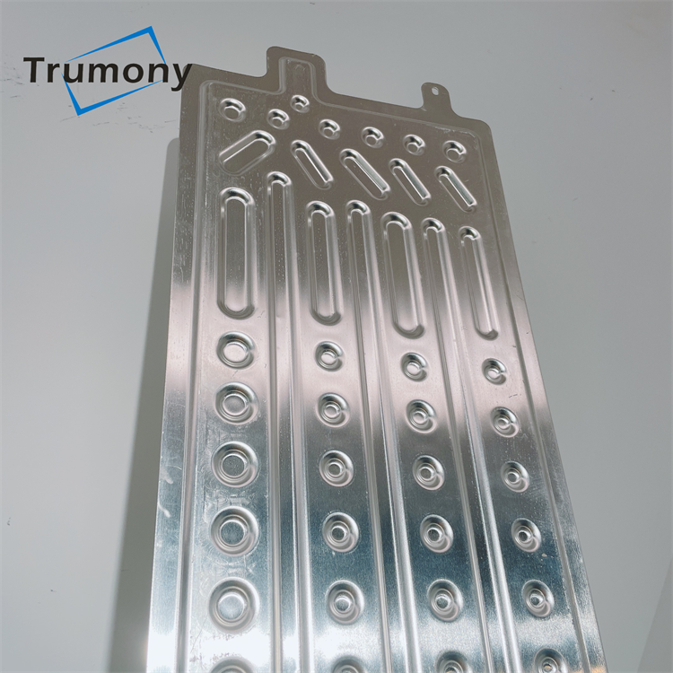 New Energy Electric Vehicle Lithium Ion Battery Pack Cooling System Liquid Cooling Plate